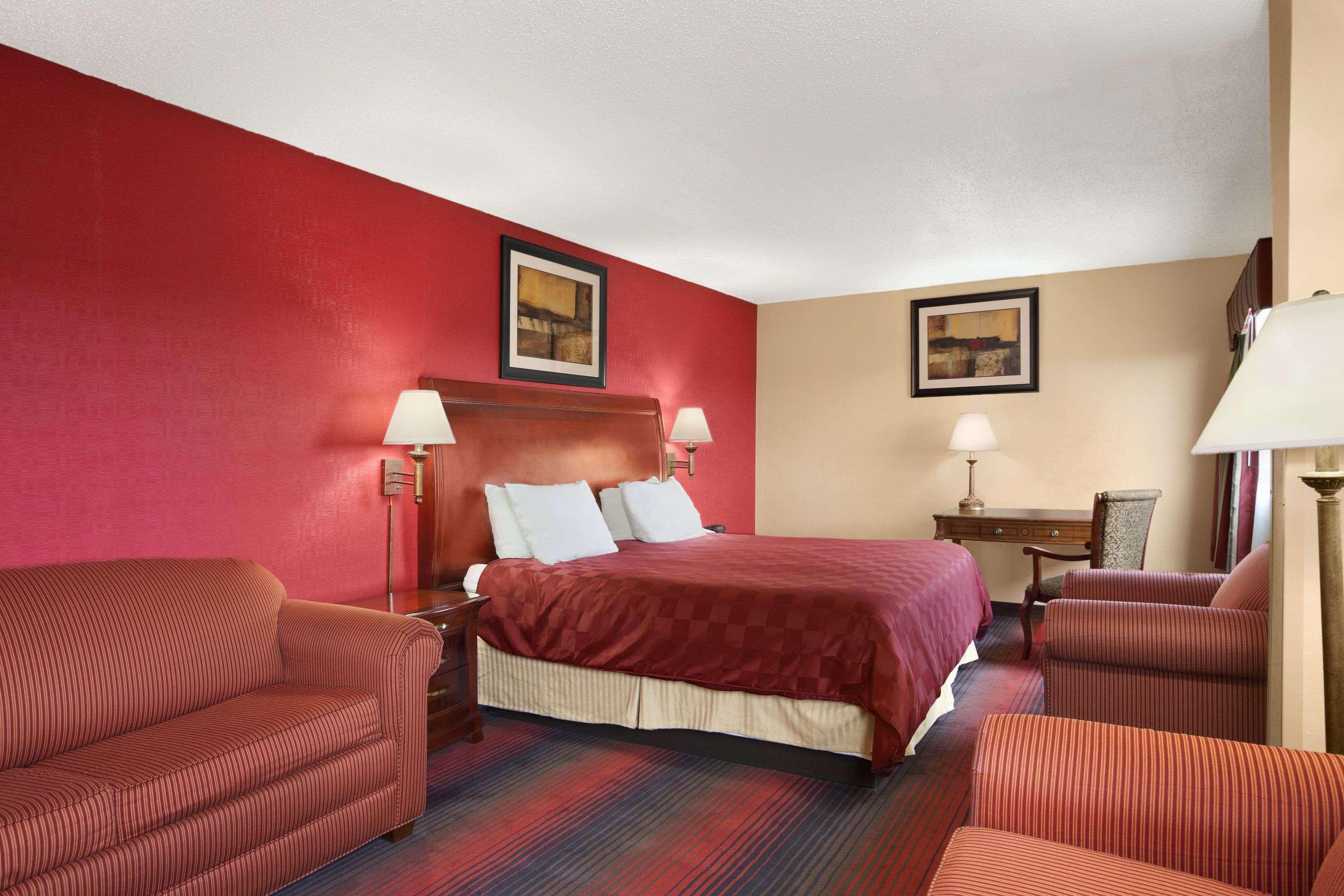 รามาดา บาย วินด์แฮม อีสต์ ออเรนจ์ Hotel อีสต์ออเรนจ์ ภายนอก รูปภาพ